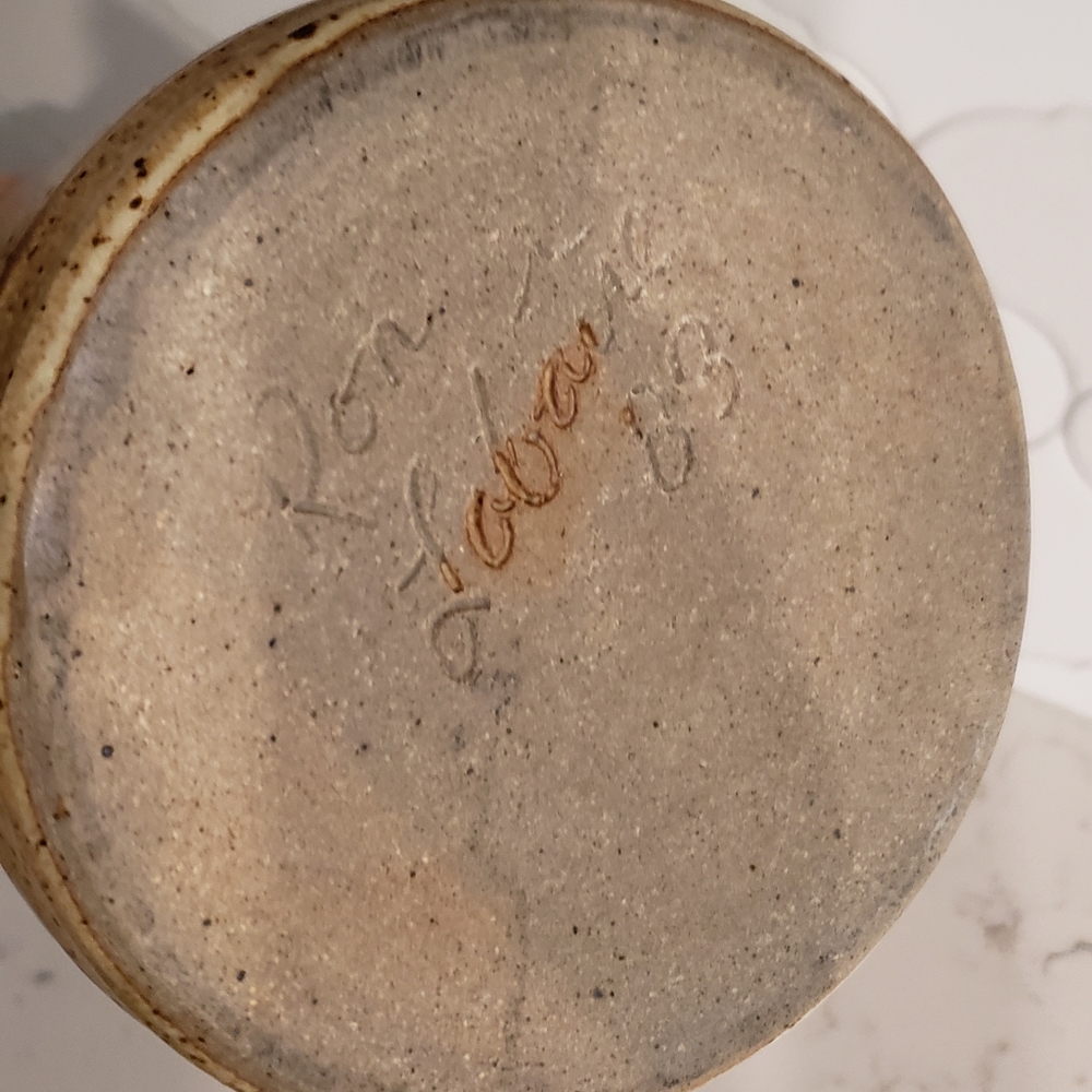 Vintage pottery pasta holder - Picture 4 of 4